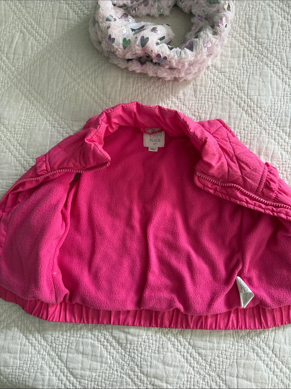 The Children’s Place Pink Quilted Puffer Vest + Heart Print Infinity Scarf 4T